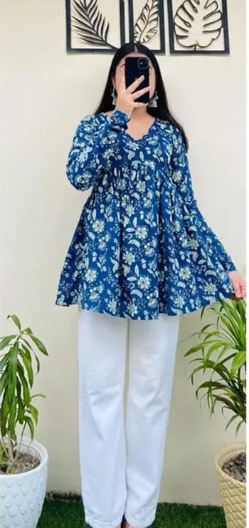 Floral Print Short Kurti for Womens, V-Neck, 3/4 Sleeve, Blue Tops, Flowy Style
