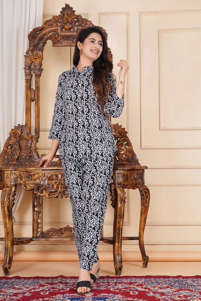 Women Ethnic Motifs Printed Night suit